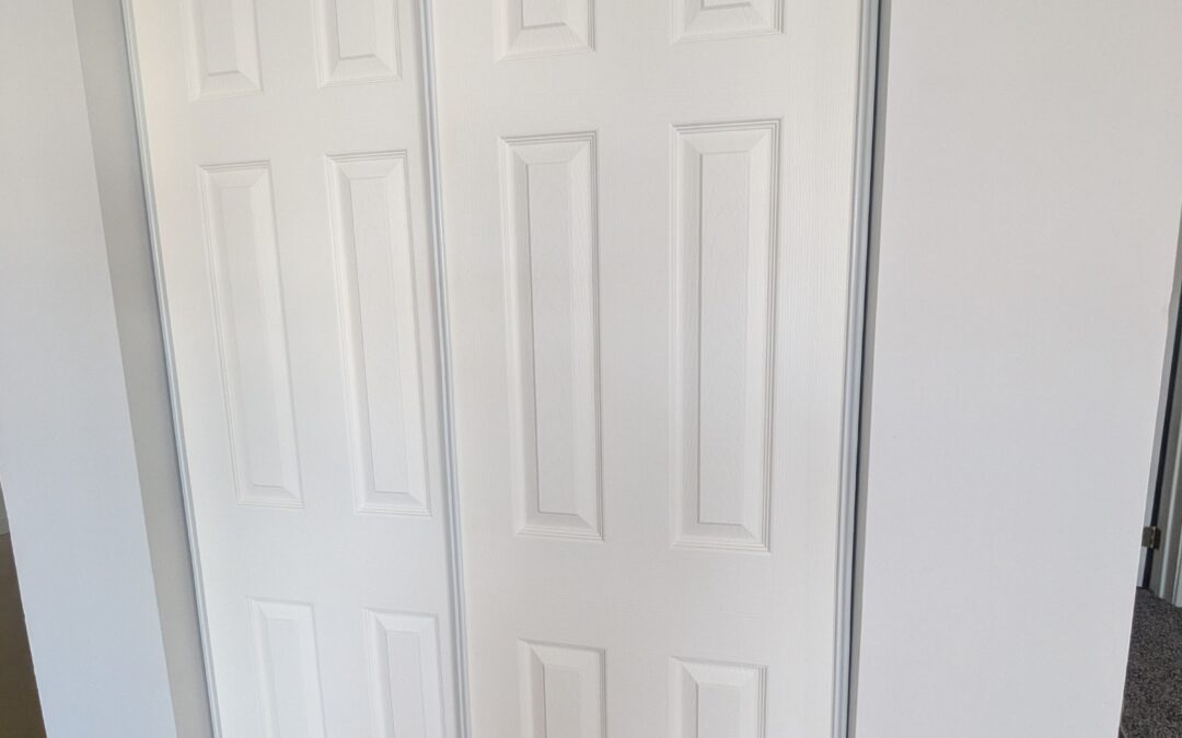 Why Closet Doors come off Track